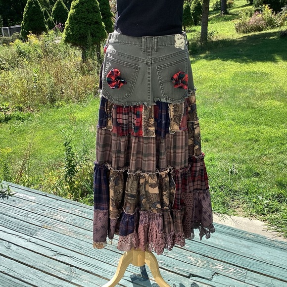 Upcycle Annie tier patchwork flannel antimacassar boho maxi skirt 32” waist 34”L - Picture 11 of 16